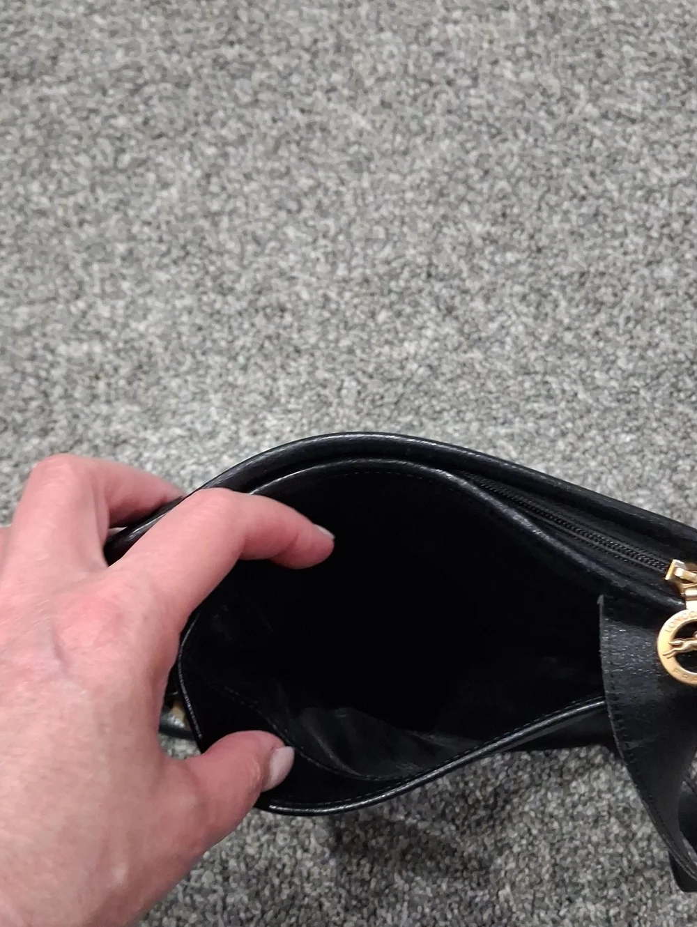 Vintage Longchamp Roseau Black Trapezoid Bucket Shoulder Bag